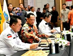 Gubernur Ansar Dampingi Mendagri Pimpin Rakor Pengendalian Inflasi dan Evaluasi APBD TA 2023 Provinsi Kepri