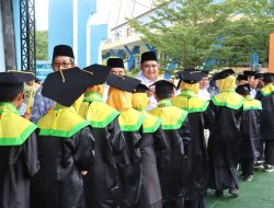 727 Santri Diwisuda, Roby : “Jangan Tinggalkan Al Qur’an Ya Nak”