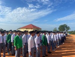 Police Go To School Satlantas Polres Bintan Jadi Pembina Upacara Bendera Di Sekolah