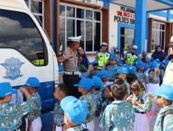 Polisi Sahabat Anak, Membentuk Generasi Peduli Keselamatan Berlalu Lintas Sejak Dini