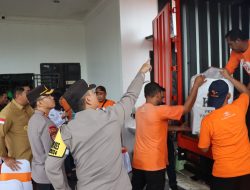 Kapolres Bintan Bersama dengan FKPD dan Ketua KPU Lepas Logistik Pemilu Ke PPK Se Kabupaten Bintan