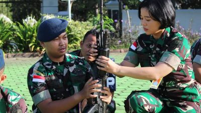 Tingkatkan Kemahiran dan Kuasai Bagian Senjata, Personel Lanud Raja Haji Fisabilillah Konsisten Latihan Bongkar Pasang Senjata SS1 V1