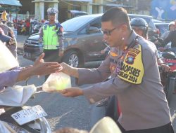 Ramadhan Penuh Berkah, Polres Bintan Buka Dapur Umum Saat Berbuka Bersama Masyarakat dan Anak Yatim Piatu