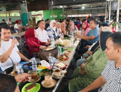 Dr.Hj Maya Hasmita terus Bergerak Sambangi Warga di Warkop On mada