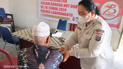 HUT Bhayangkara Ke-78 Polres Labuhanbatu Gelar Bakti Kesehatan Pengobatan Gratis