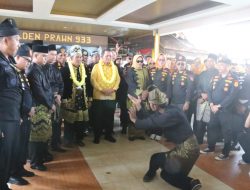 Hadiri Pelantikan LLMB, Gubernur Ansar Tekankan Pentingnya Melestarikan Budaya Melayu